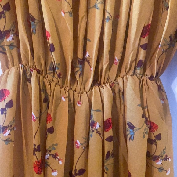 Mustard yellow floral jumpsuit - Picture 5 of 6